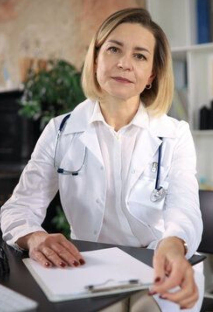 Dra. Silvina Aparicio · Dermatología